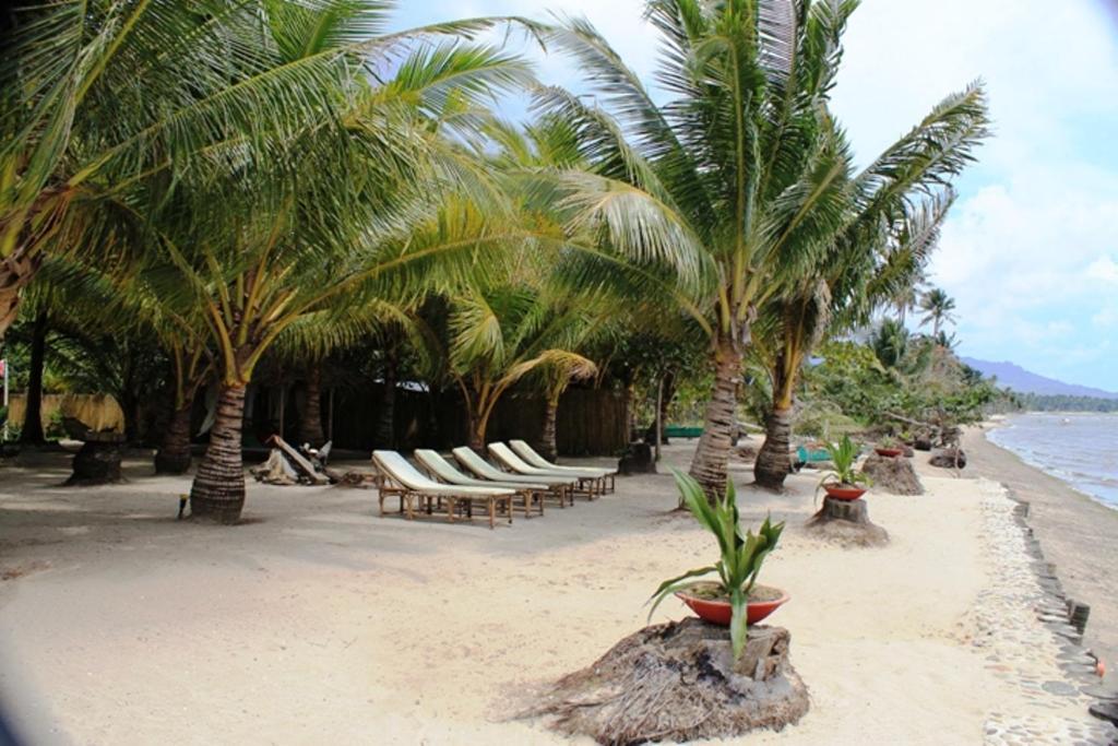 Cooper'S Beach Resort Lucbuan Luaran gambar