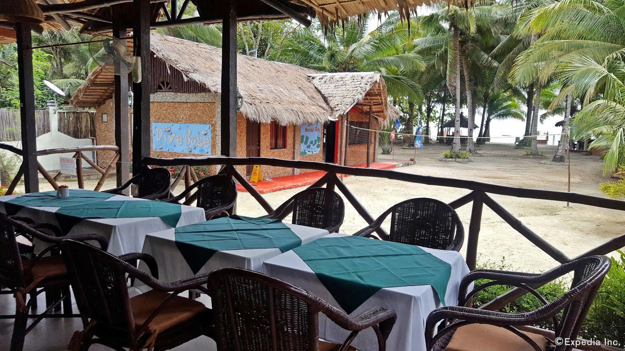 Cooper'S Beach Resort Lucbuan Luaran gambar